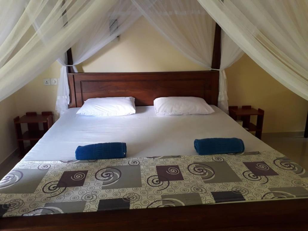 Hotel Blue Point Rest Tangalle Exterior foto